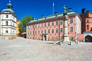 Exploring Gamla Stan in Stockholm with historic buildings by Marco Brivio
