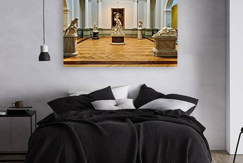 Sculptures and paintings in an art gallery in Sydney by Marco Brivio