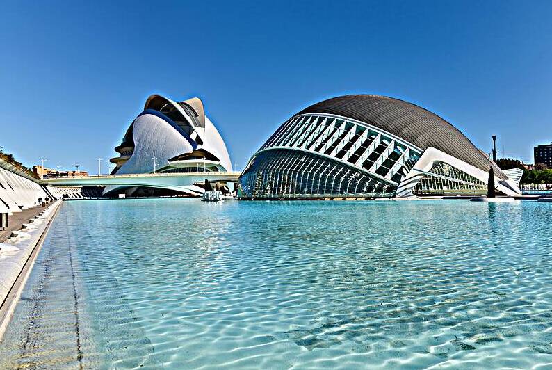 Hemisferic in Valencia offers a view of modern architecture and  by Marco Brivio