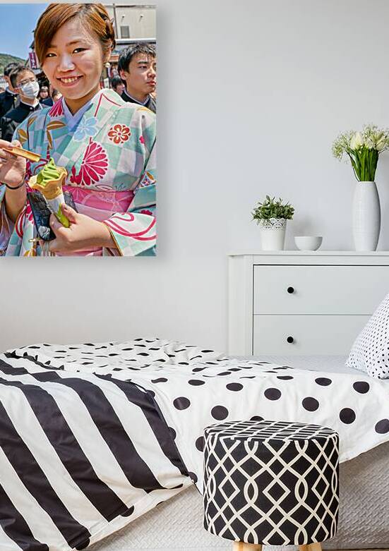 Smiling woman in kimono enjoys ice cream in Kyoto Higashiyama by Marco Brivio
