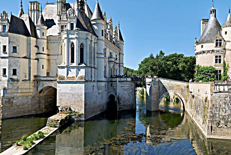 Visit Chenonceau Castle in France along the river by Marco Brivio