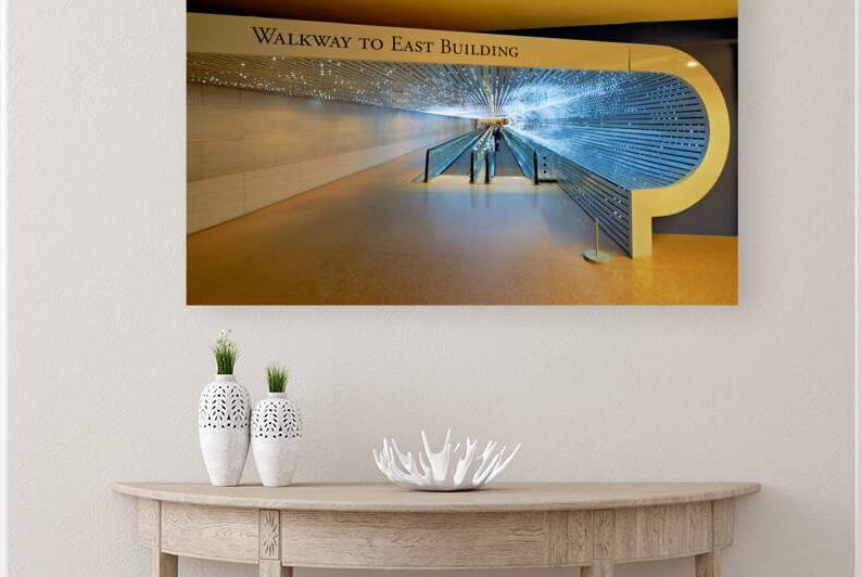 Walkway links East and West National Gallery by Marco Brivio